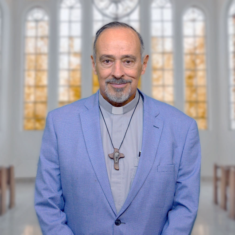 Pbro. Ernesto María Caro